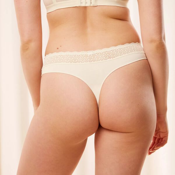 Feel of Modal String Briefs, creamy dream, Triumph