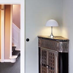 Panthella 320 bordlampe, gr&aring; opal, Louis Poulsen