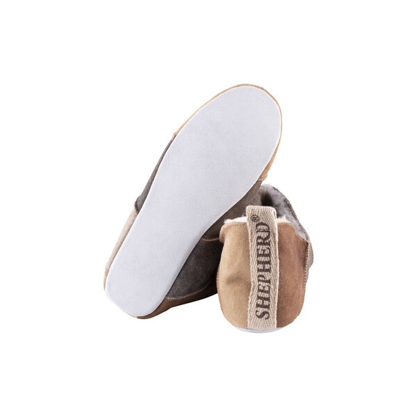 Nora Slippers, mixed, Shepherd of Sweden