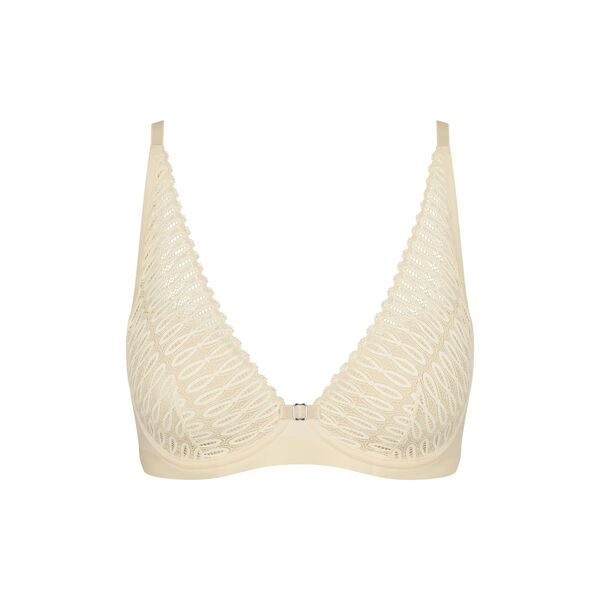 Aura Spotlight WP, Triumph