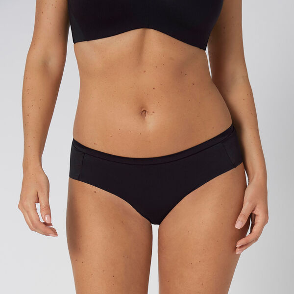 Body make-up soft touch hipster truse, black, Triumph