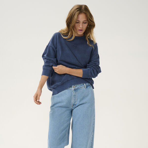 DiegoMW Logo Emb. sweater, dark blue random wash, My Essential Wardrobe