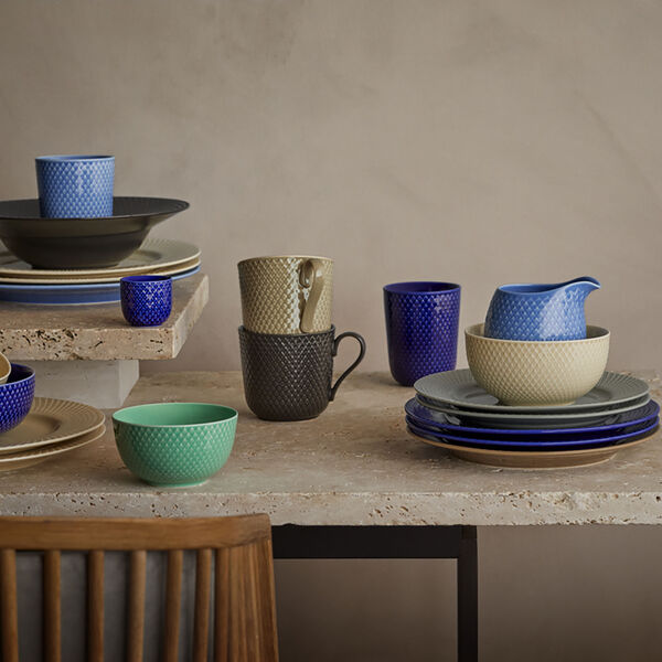 Rhombe Earth Kopp med hank, slate, Lyngby Porcel&aelig;n
