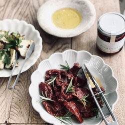 Halvt&oslash;rkede tomater, Made by Mama